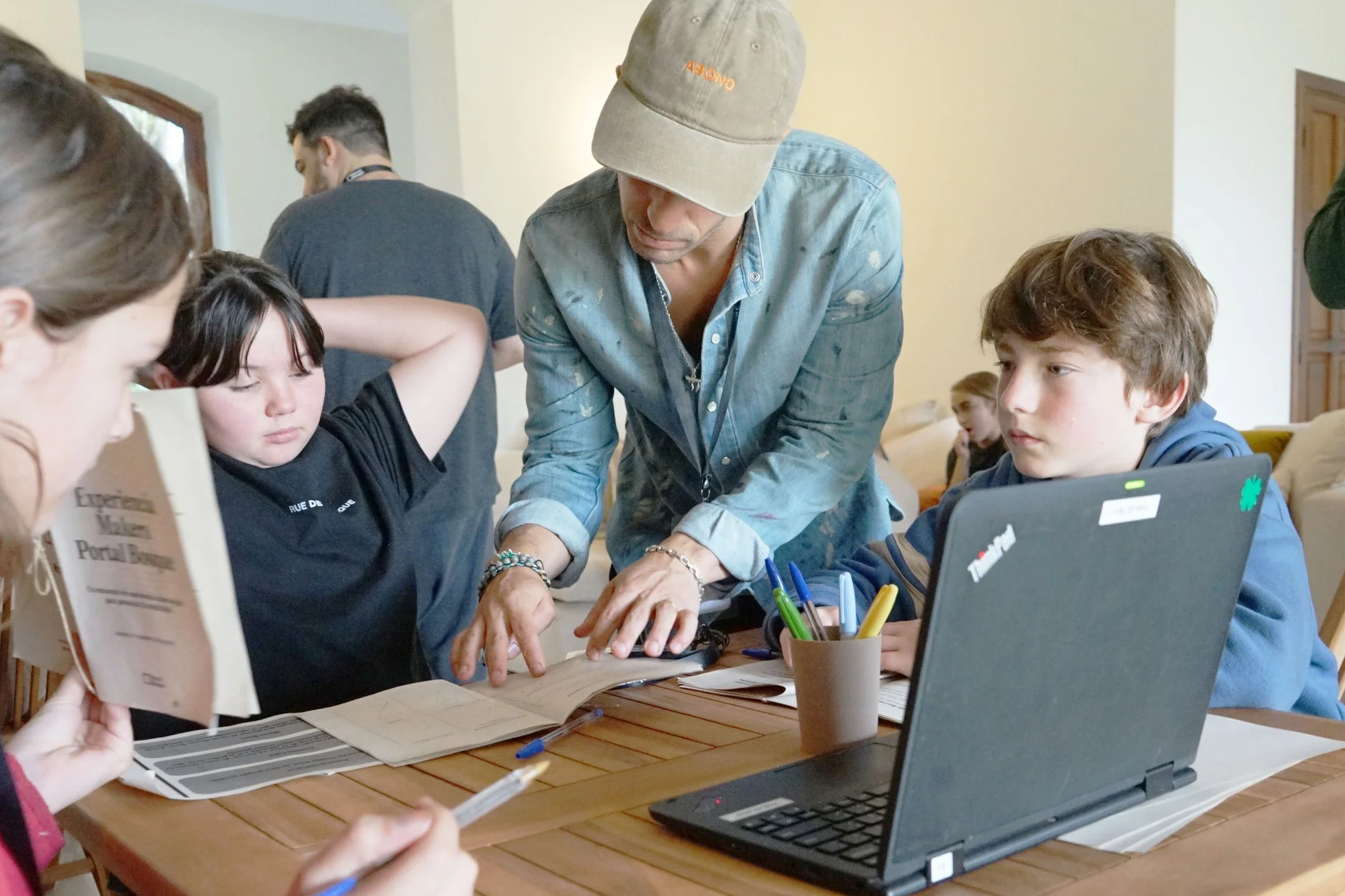 Taller IA — mentores y estudiantes en Portal Bosque